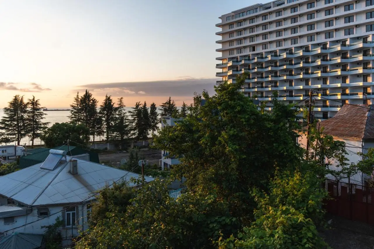 Batumi Homestay at Tamar Mephe Avenue