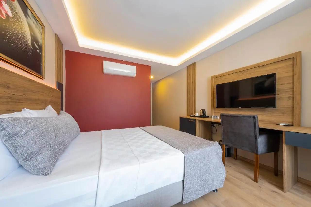 RUSH HOTEL İSTANBUL