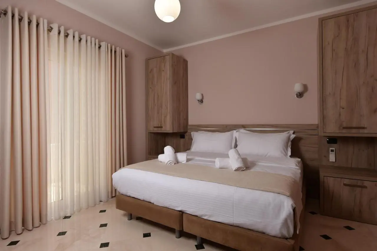 Hotel Pandora Residence