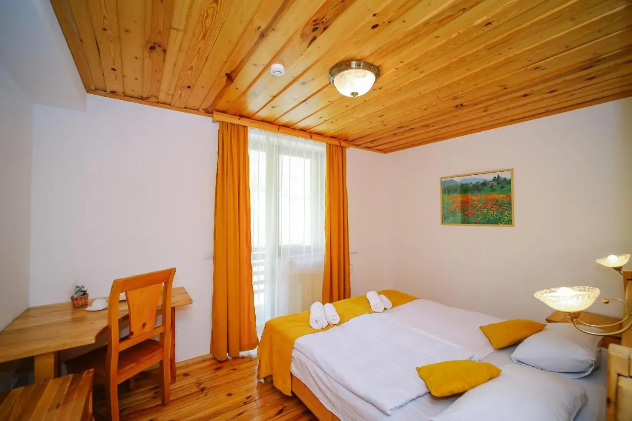 Alpenhaus Kazbegi Hotel & Restaurant