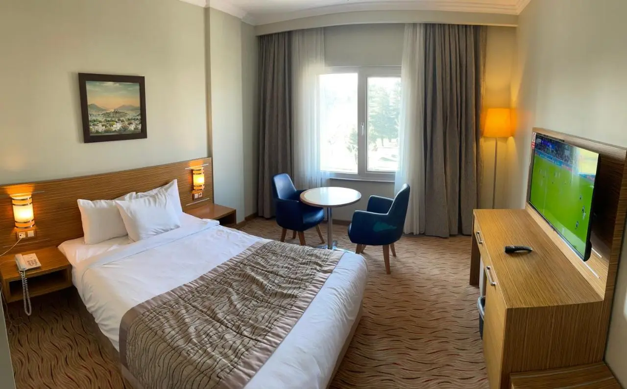 Hotel Almina Park