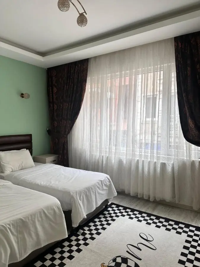 taksim white family suites