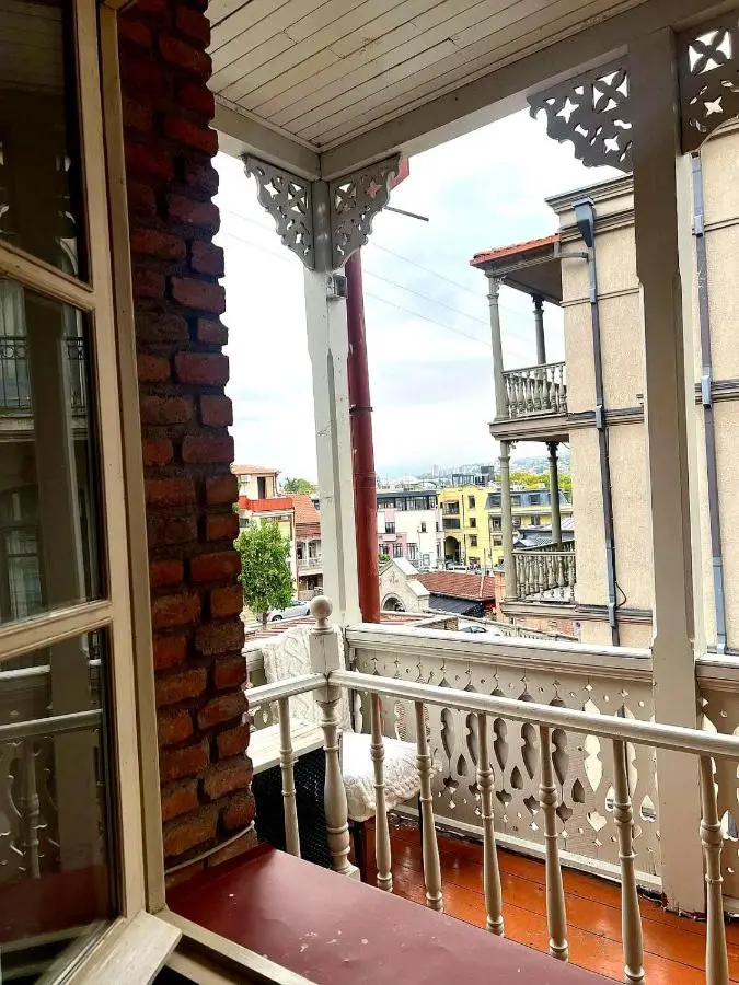 Vernisa Hotel