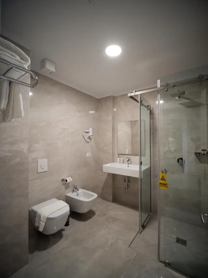 Light Hotel