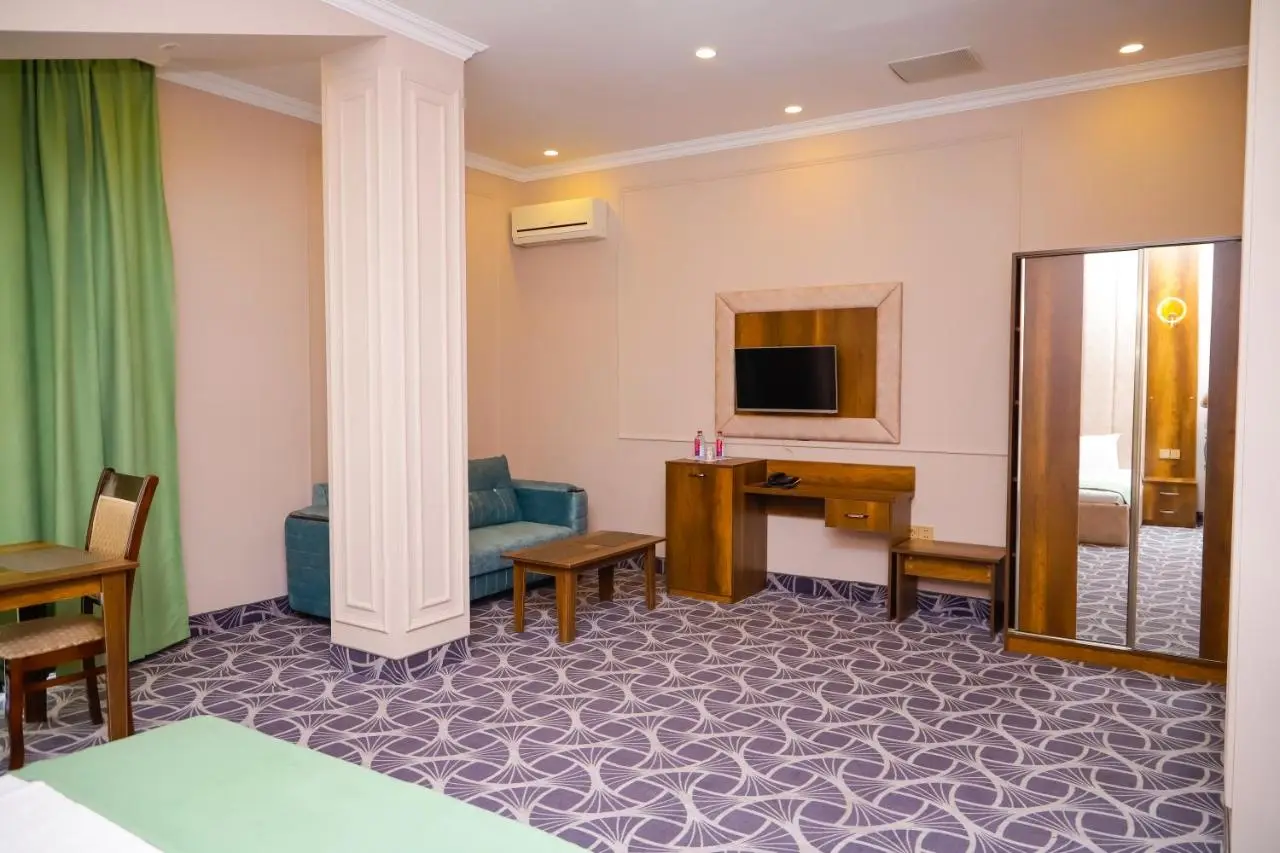 Sunrise Hotel Baku