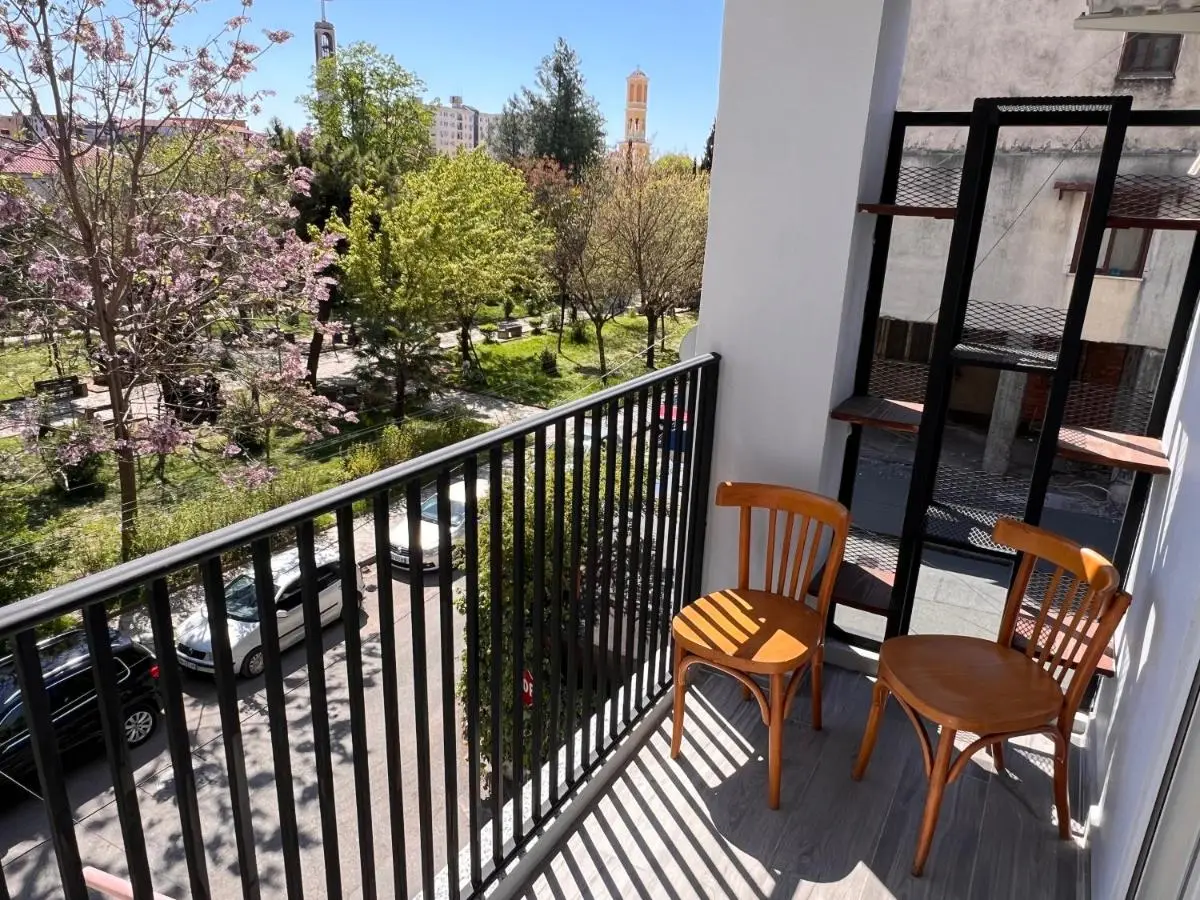 Joneal Apartment