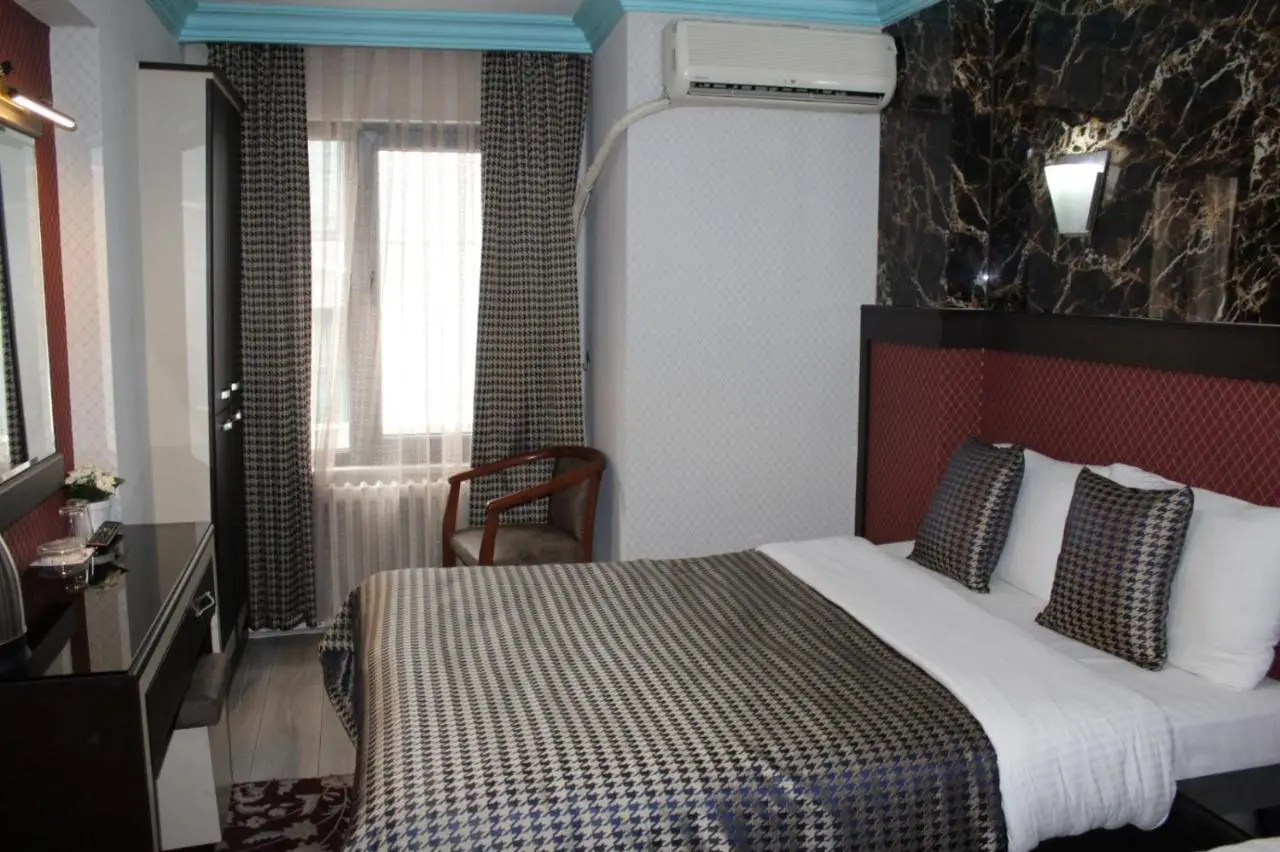 Hotel Falcon