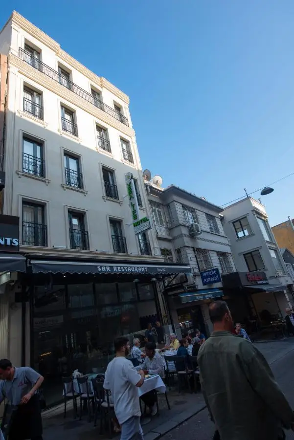 Vera Life Hotel