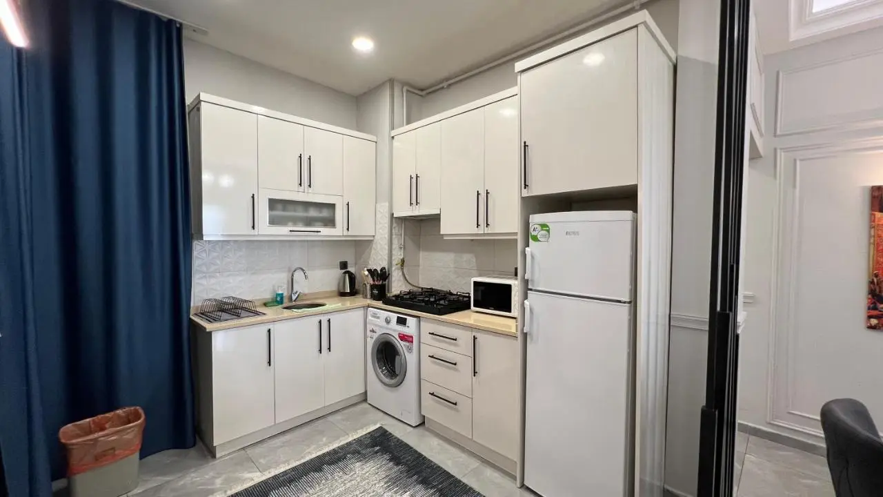 Taksim Square Luxury 4BR Next to Hotels Perfect for Families & Groups