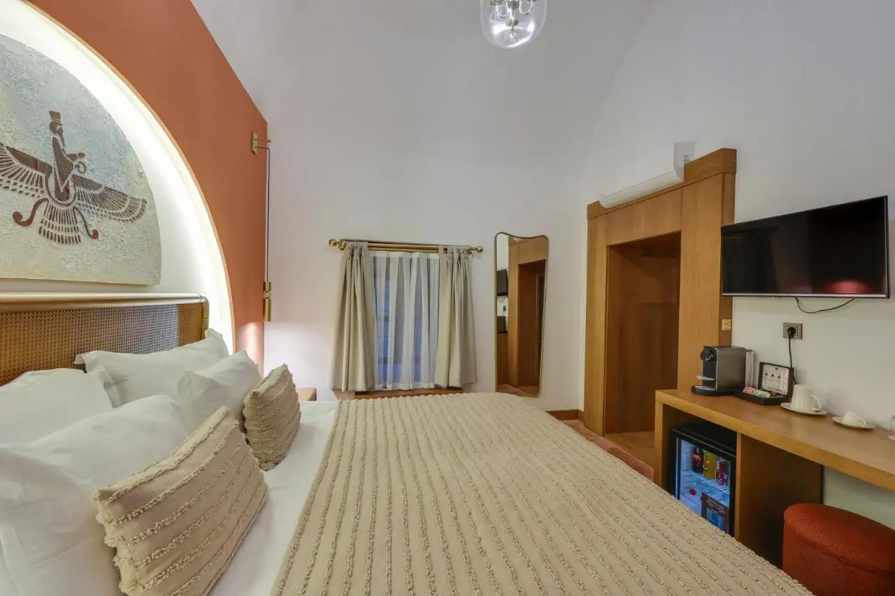 Silk Road Museum Hotel