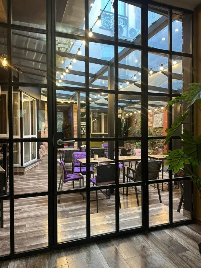Diuma Hotel