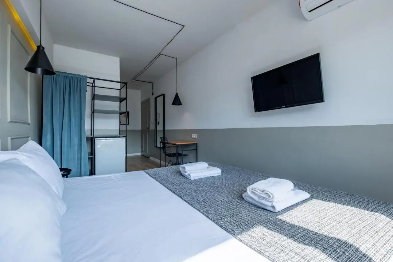 Pesa Suites