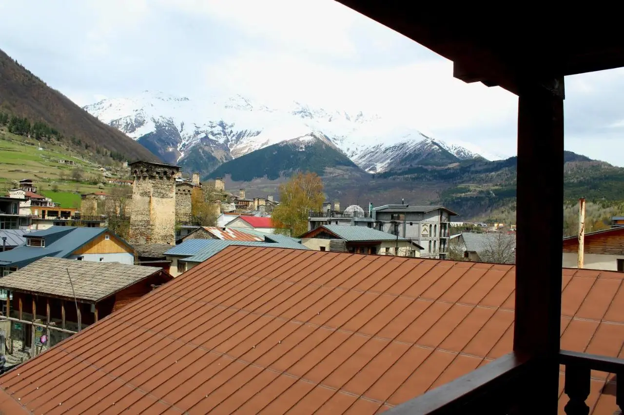 Hotel Mansarda Mestia