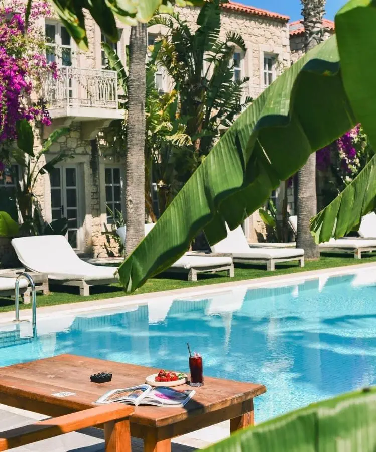 Manastir Alacati Hotel