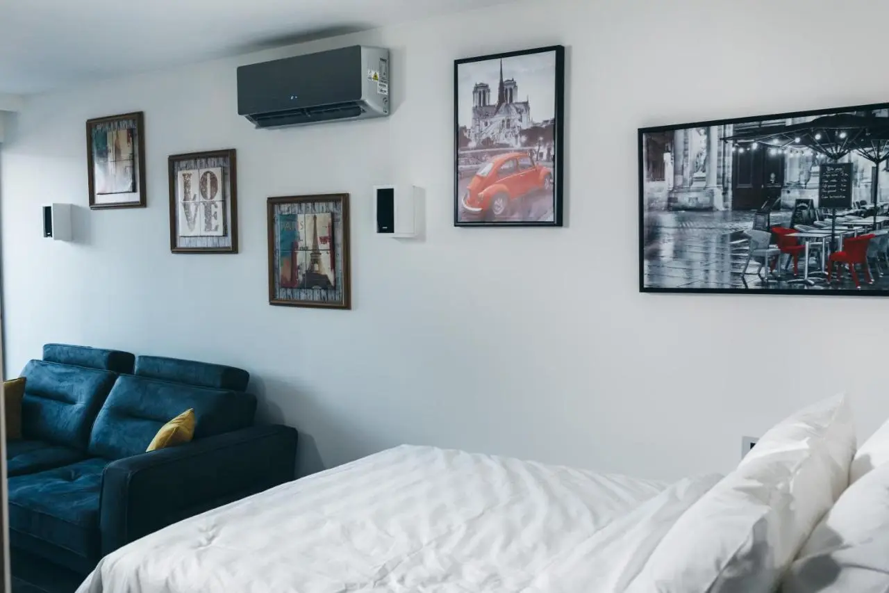 HelloSky Apartment