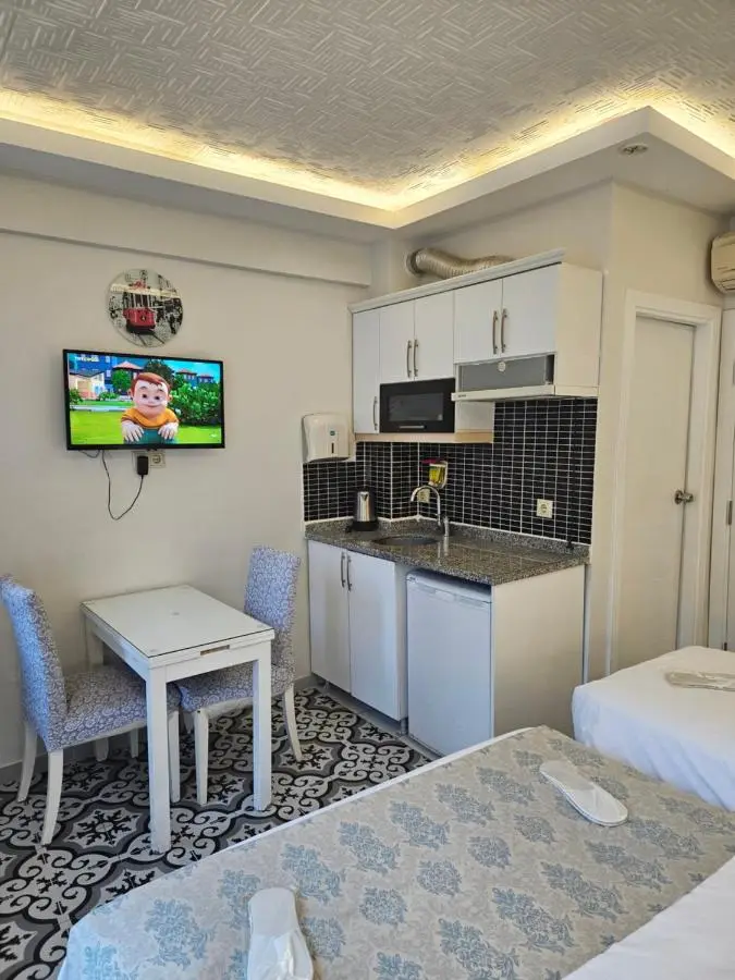Lemon Residence