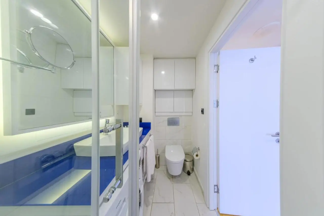 Superior Aparthotel in ORBI city