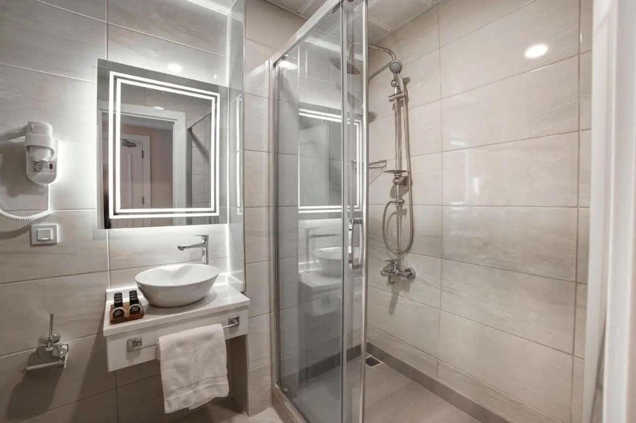 Great Fortune Design Hotel & Spa