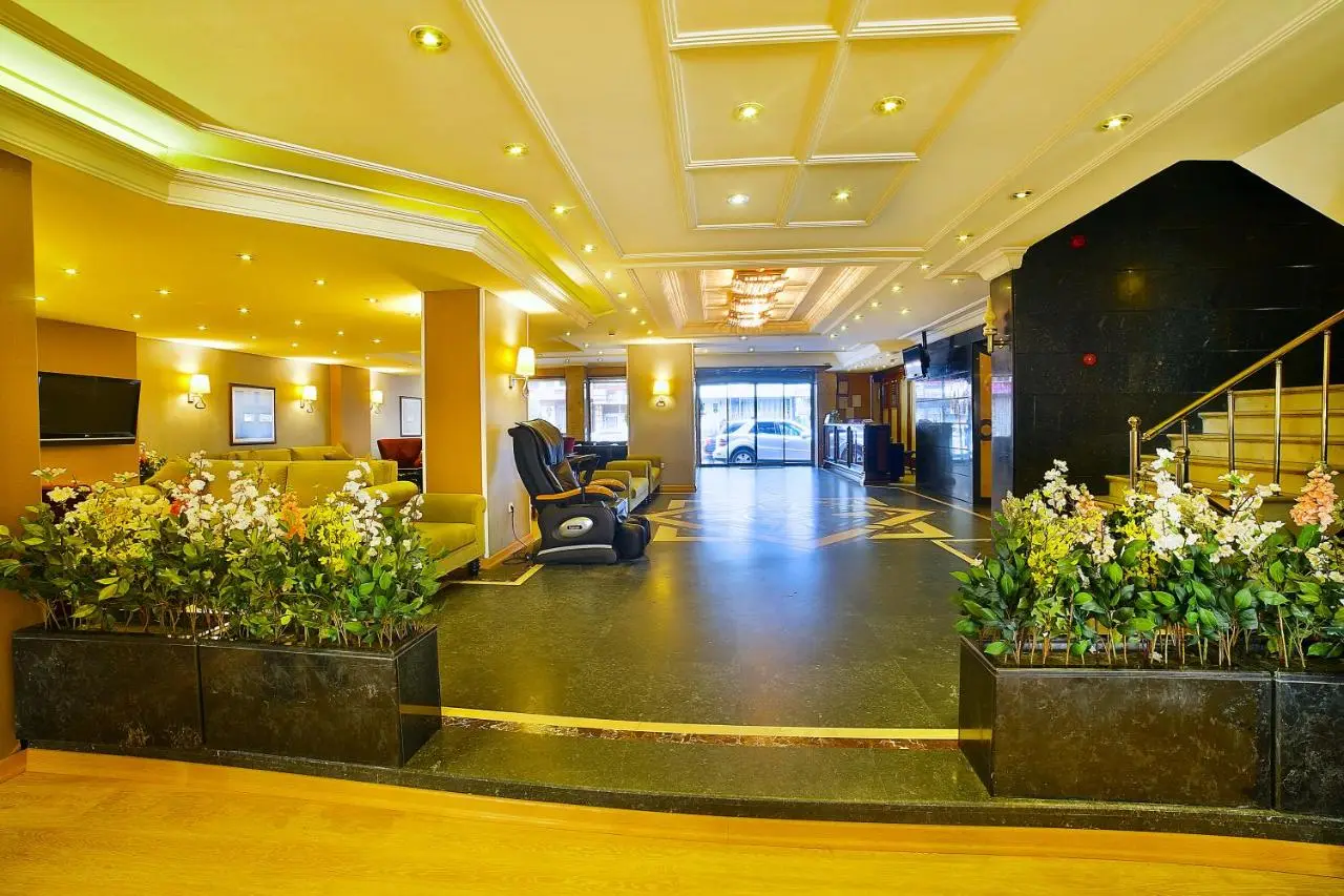 Hotel Grand Emin