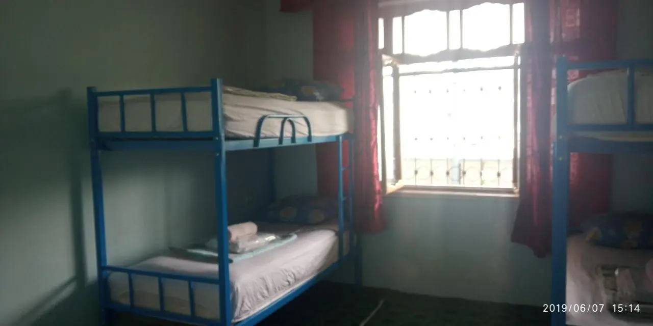 Canal Hostel
