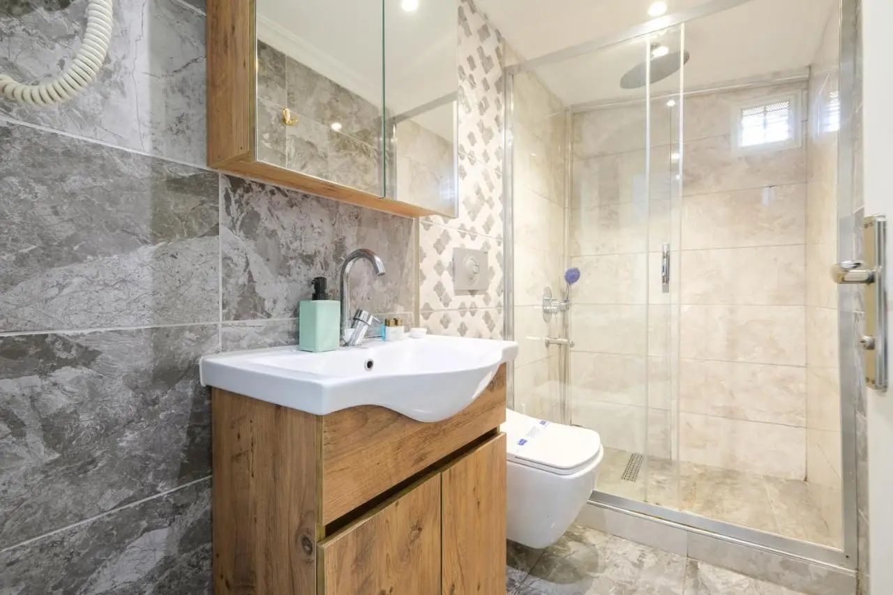 Loren Hotel&Suites