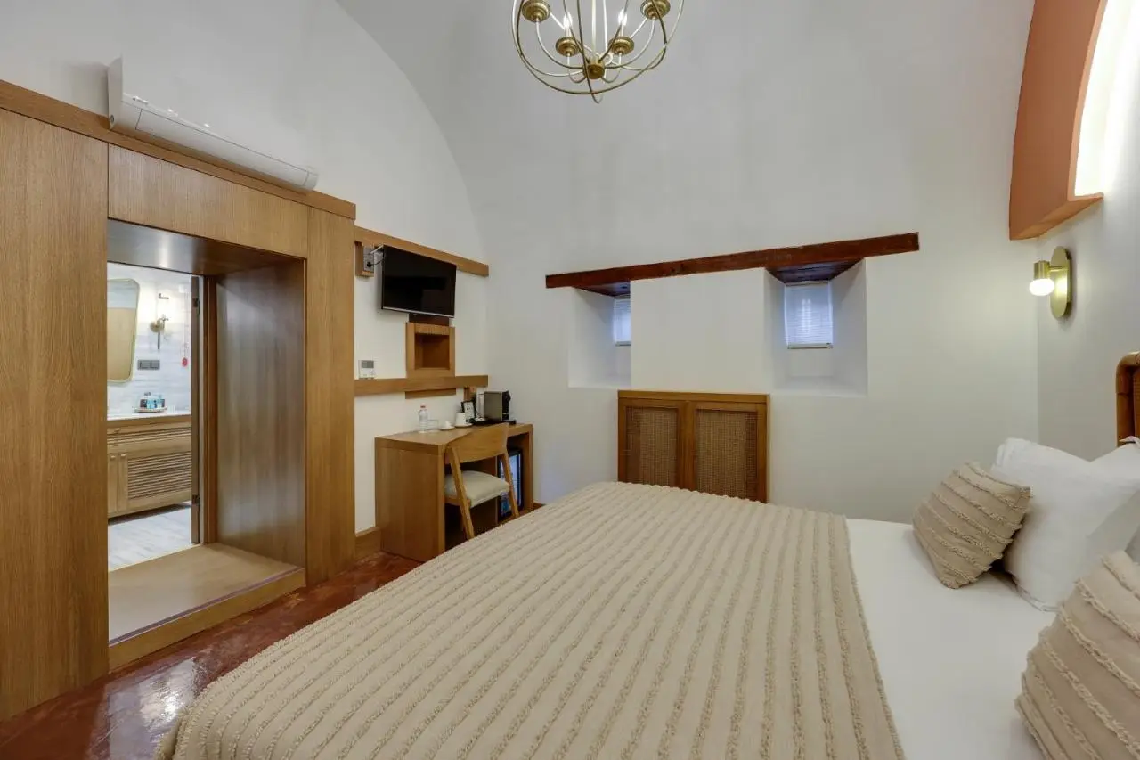 Silk Road Museum Hotel