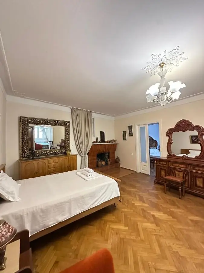 Davit's Apartments 21