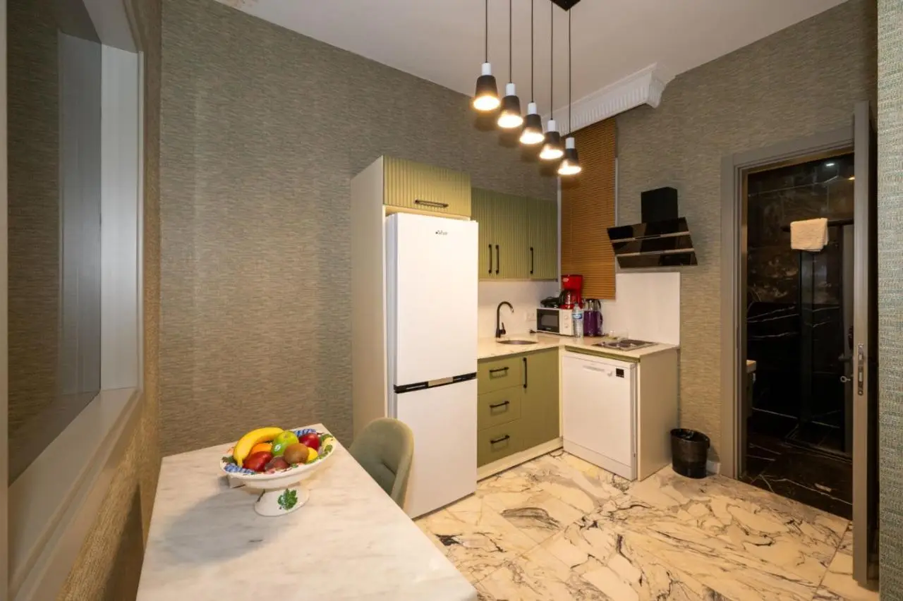Monev Suites Hotel