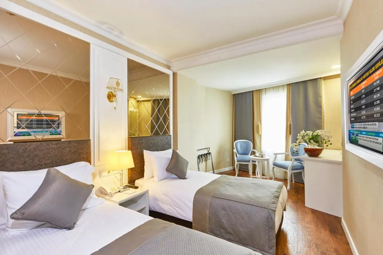 Seres Hotel Old City
