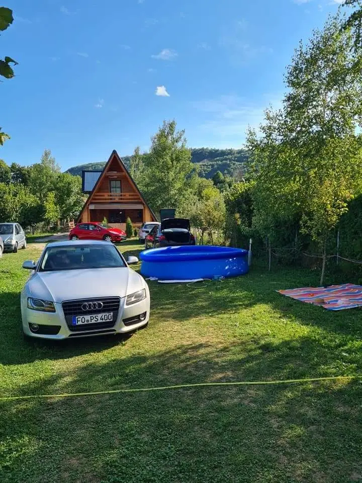 Weekend at Uni Nejla 1