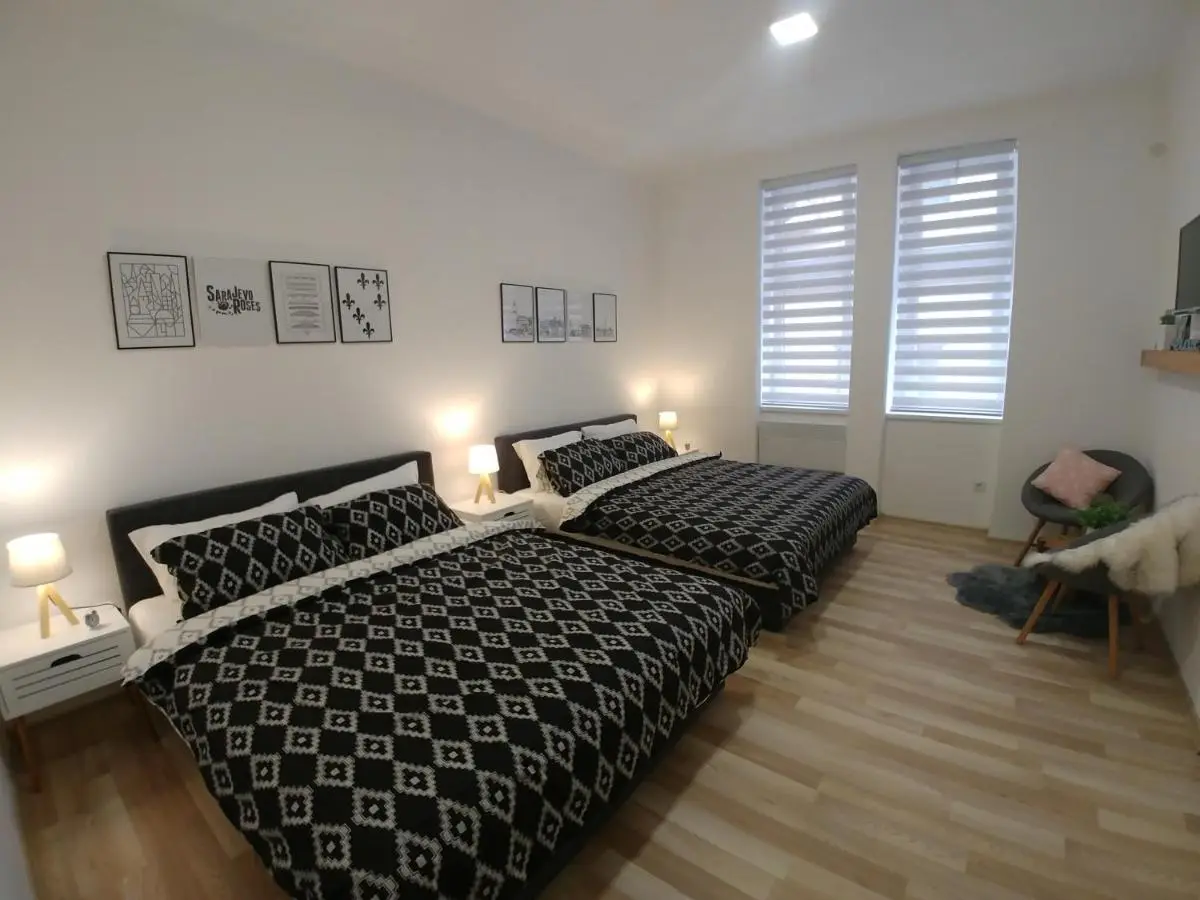 Apartments Sari