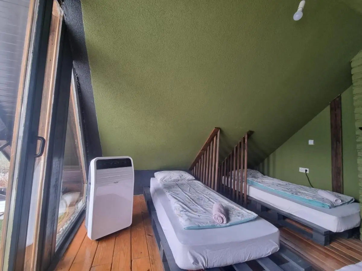 Jajce lake cottage-Plivsko jezero