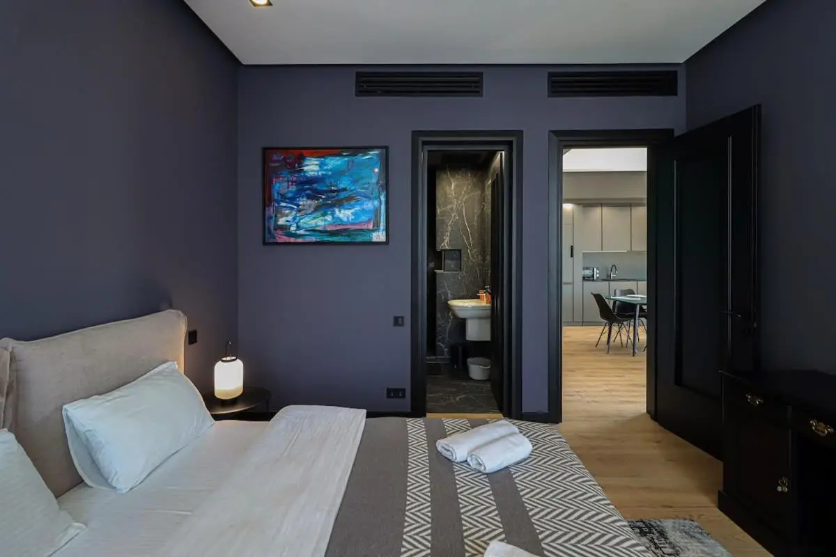 Luxurious 2BR Apartment at King David - By Wehost