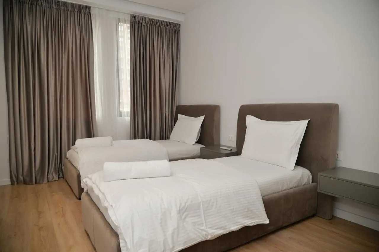 Hera Tirana Suite Deluxe
