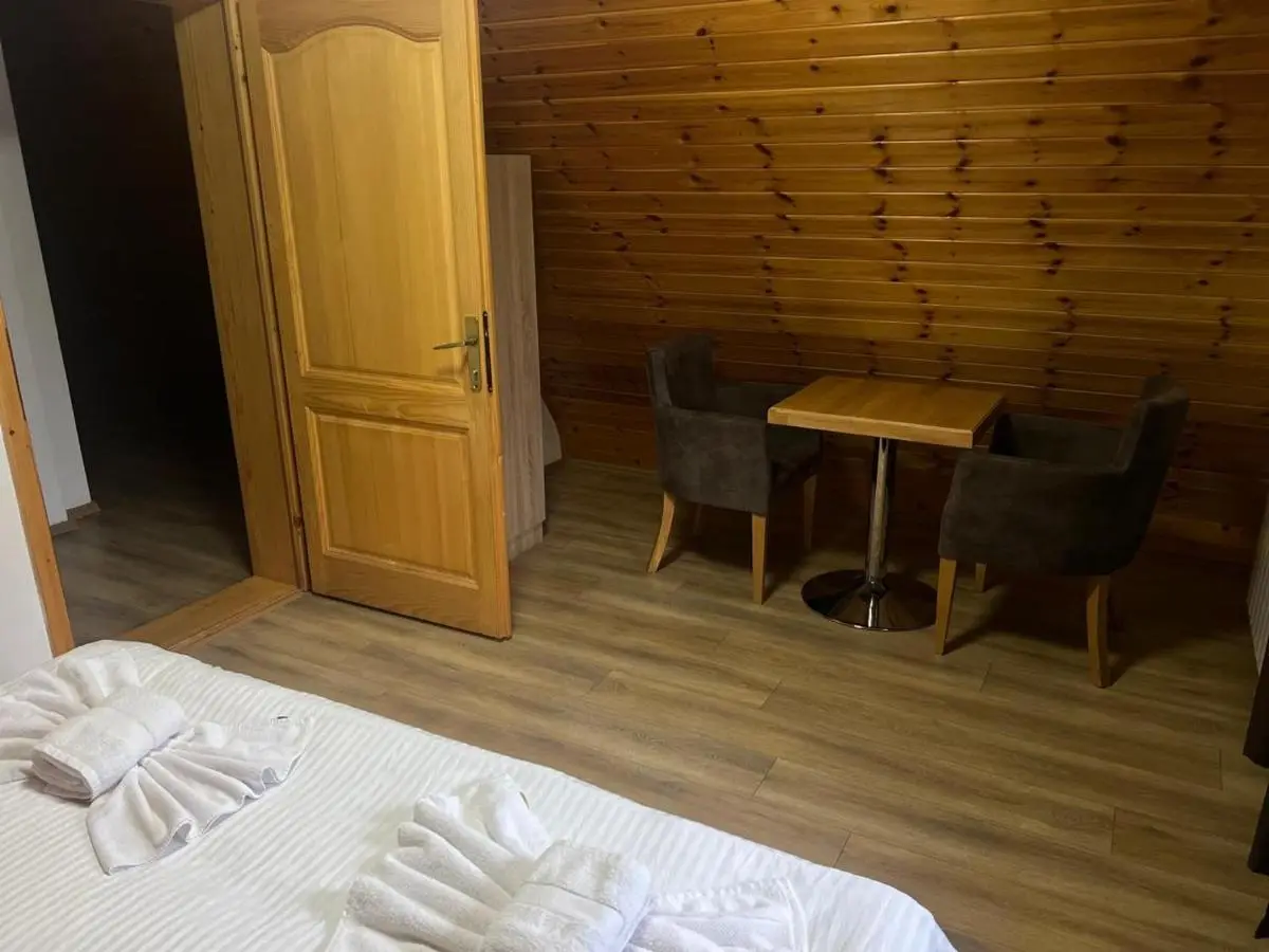 Bujtinat e lugines Valbone