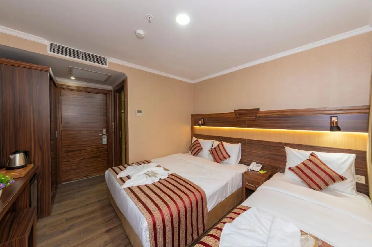 Vision Deluxe Hotel