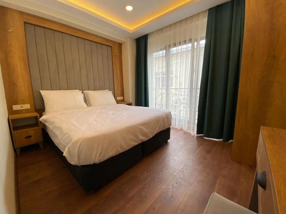 Pege Hotel