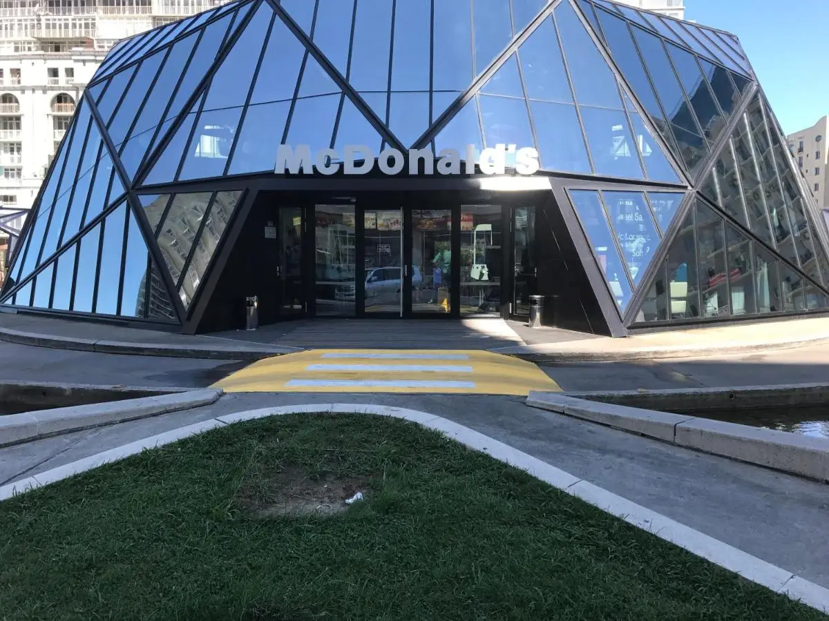 Batumi Center 3 Rooms City Side
