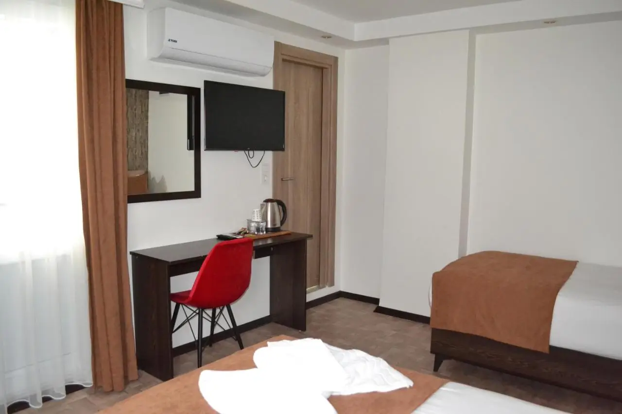 HOTEL GLOBAL 2022