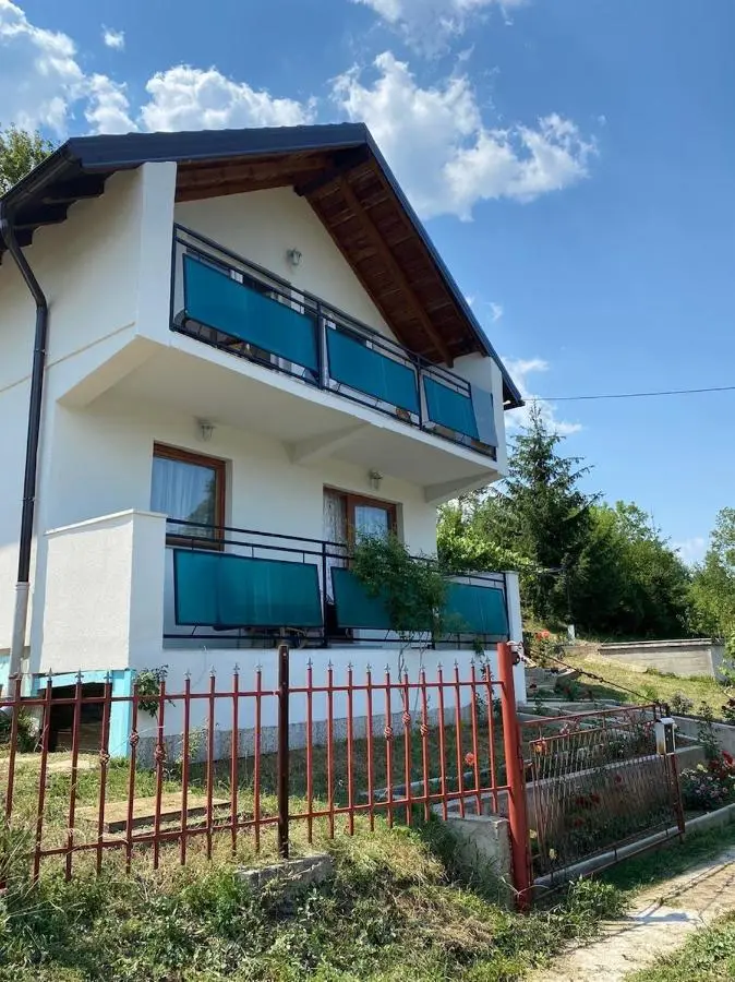 Villa Rose