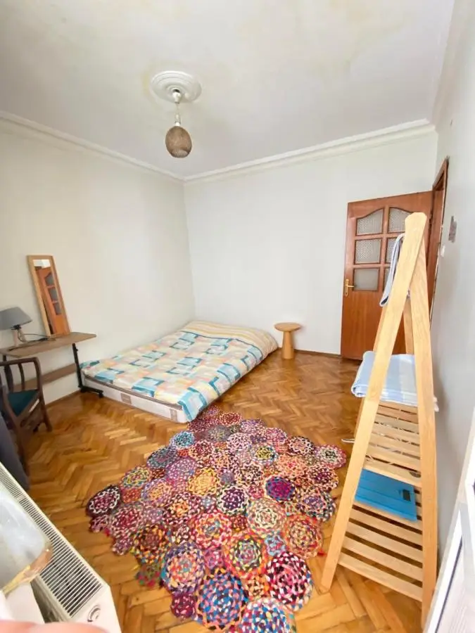 Saltanat Apartment