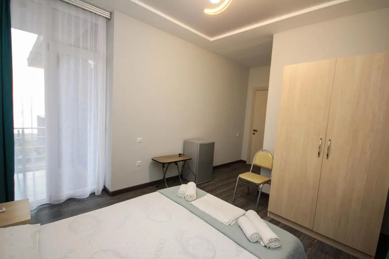 Guest House 99