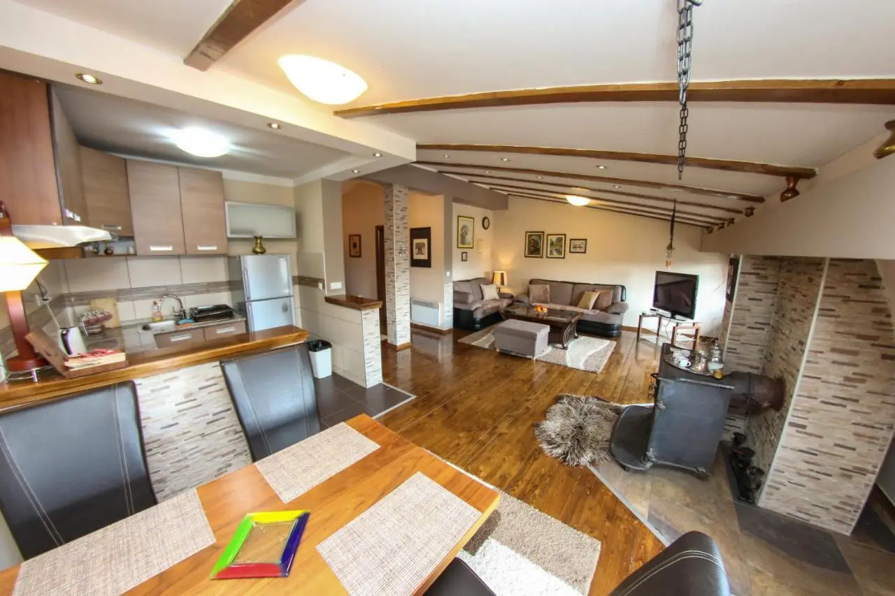 Apartments Cyrano 1&2