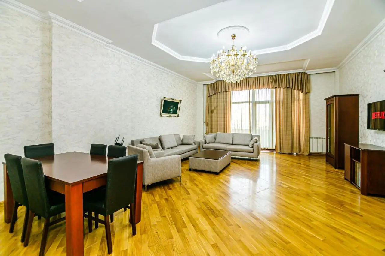 MARIA Luxury Apartment in Nizami street