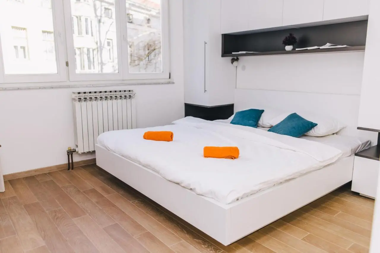 Modern 2BDR apartment-CATHEDRAL VIEW-BEST LOCATION