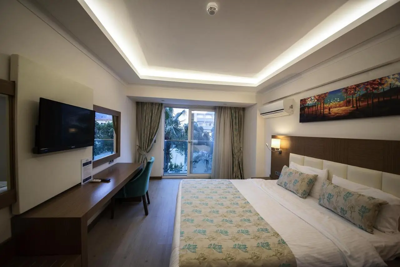 Yeniceri City Hotel