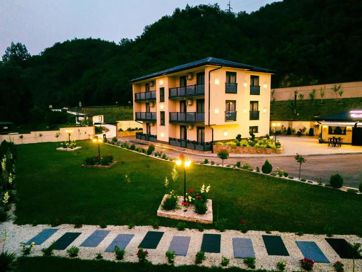 Hotel Alibabin Raj