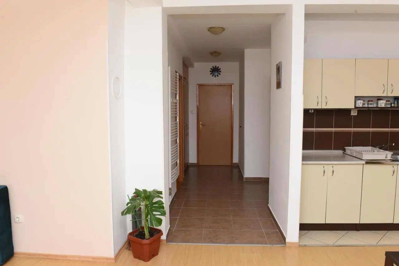 Bingo Apartments