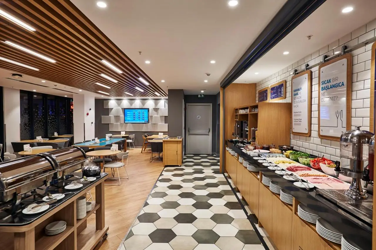 Holiday Inn Express - Istanbul - Atakoy Metro by IHG