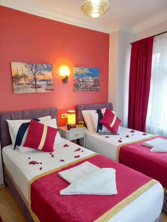 Emirhan Guesthouse & Suites